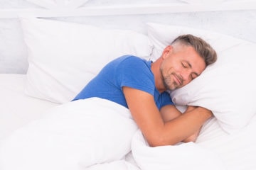 man sleeping breathing normal 1200pxw